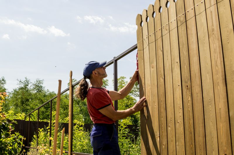 Composite Fence Service